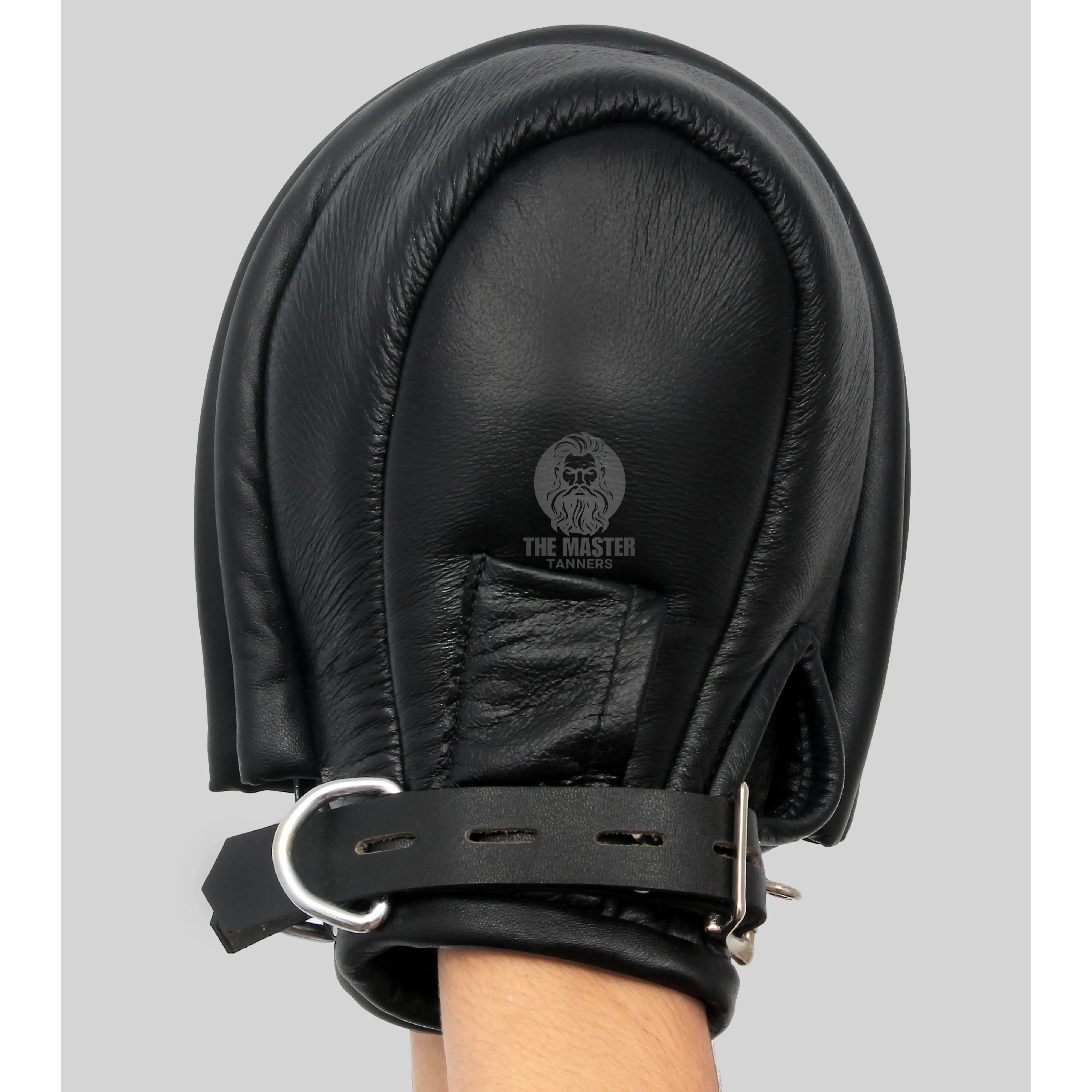  leather bondage mittens, leather mitts, leather bondage mitts, bdsm mittens, bdsm mitts, bondage mittens